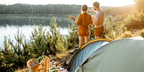 nude camping trip|Naked Camping: How and Where to Embrace Nature in the Nude。